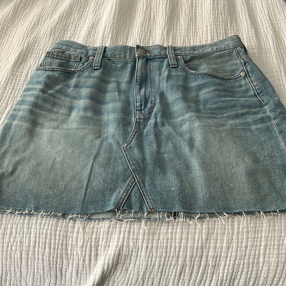 Madewell Denim miniskirt, size 32